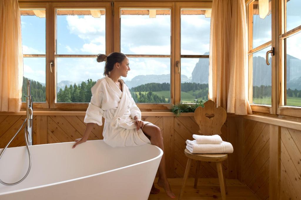 Sporthotel Sonne Alpe Di Siusi Esterno foto